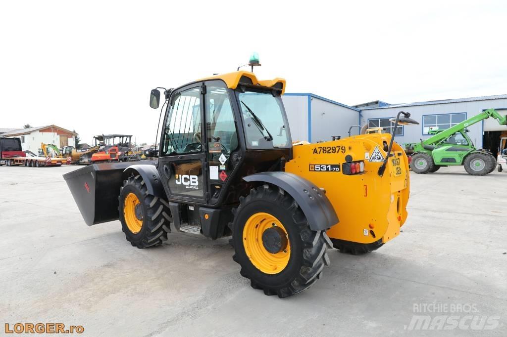 JCB 531-70 لوادر وحفارات أمامية