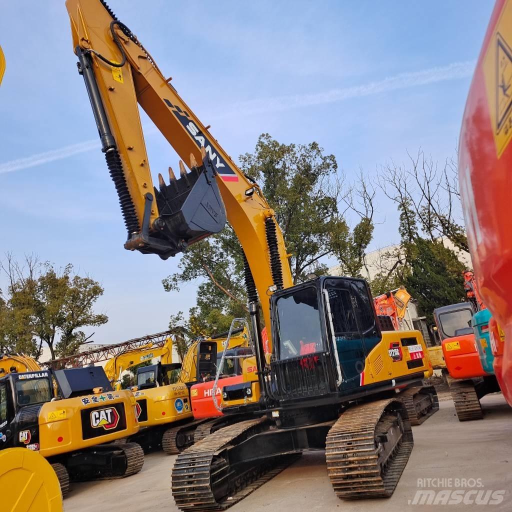 Sany SY 215 C حفارات زحافة