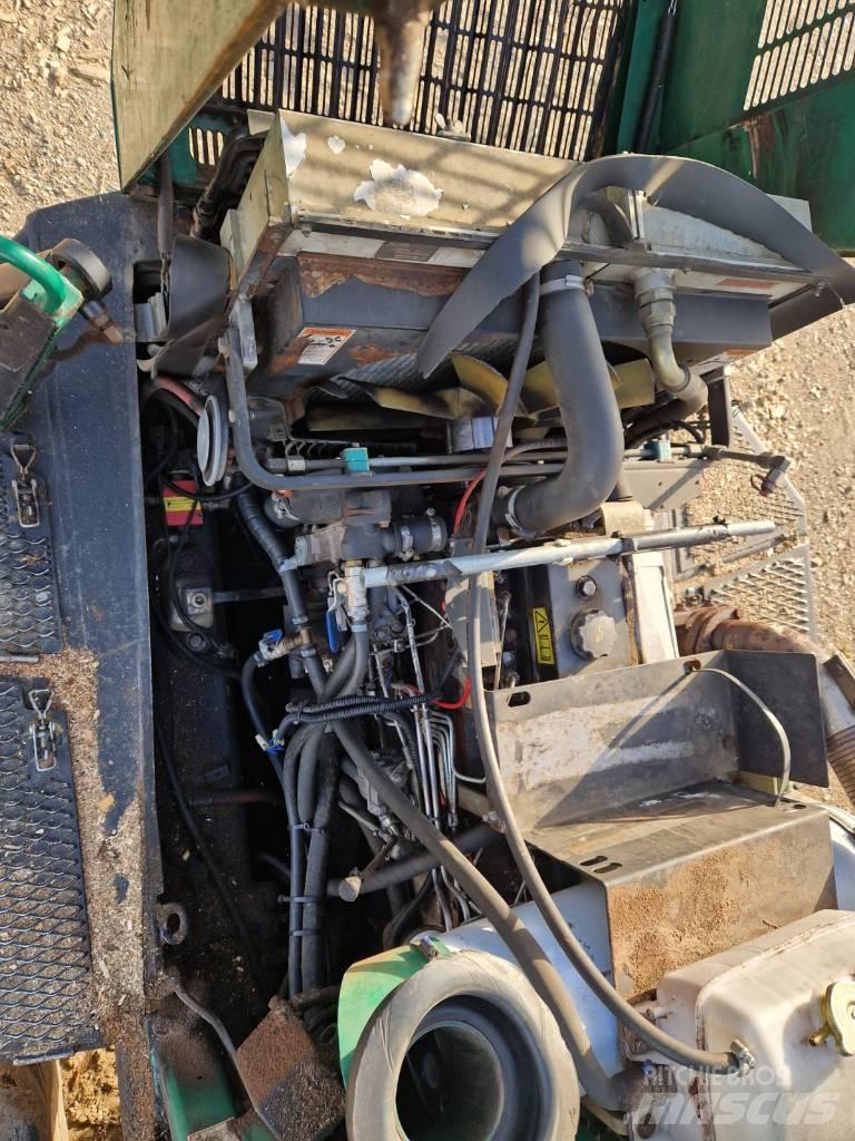 Bruks 803 ماكينات تقطيع أخشاب الحراجة