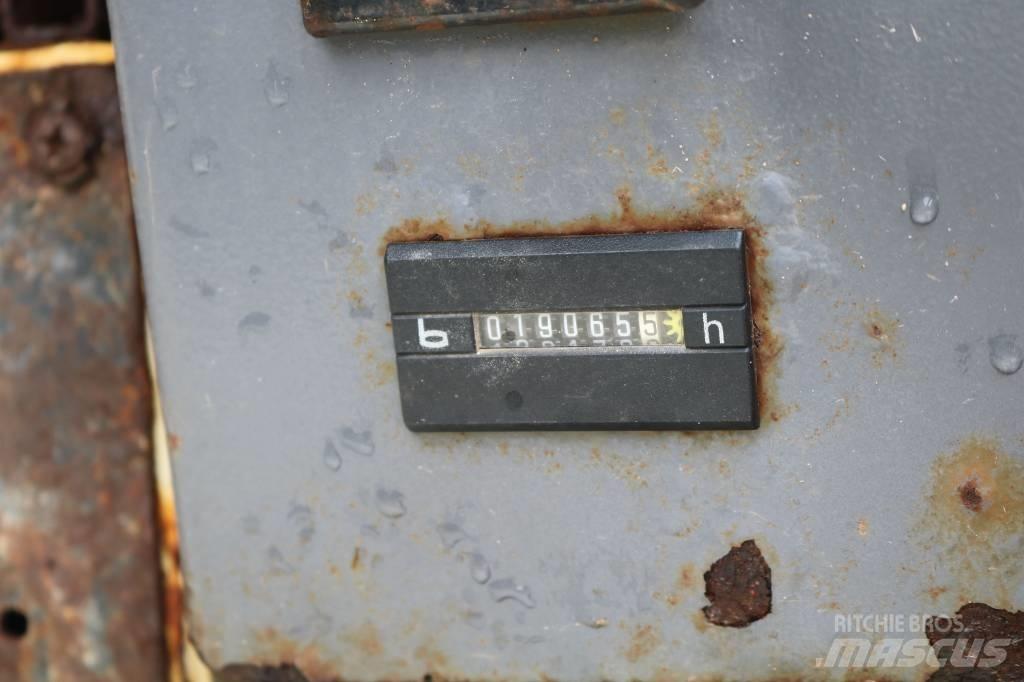 Liebherr HS 885 HD رافعات مجنزرة
