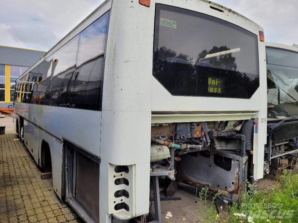 Volvo B 12 M المركبة