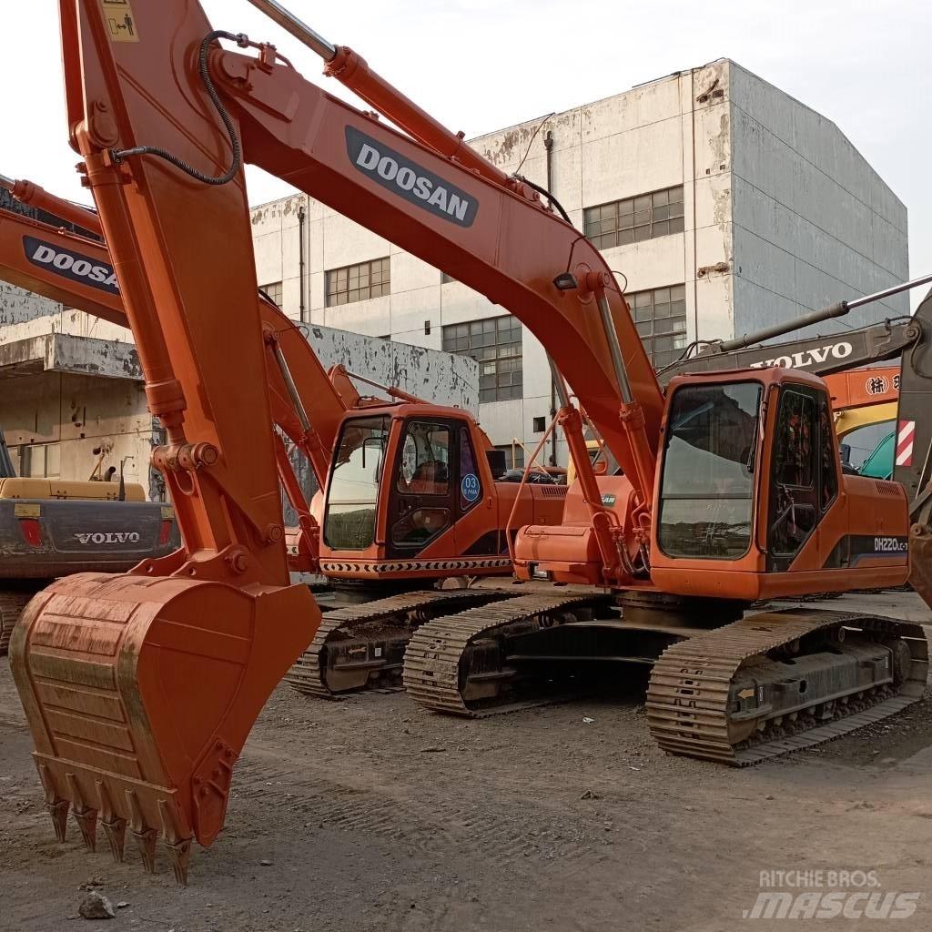 Doosan DH 220 LC-7 حفارات زحافة