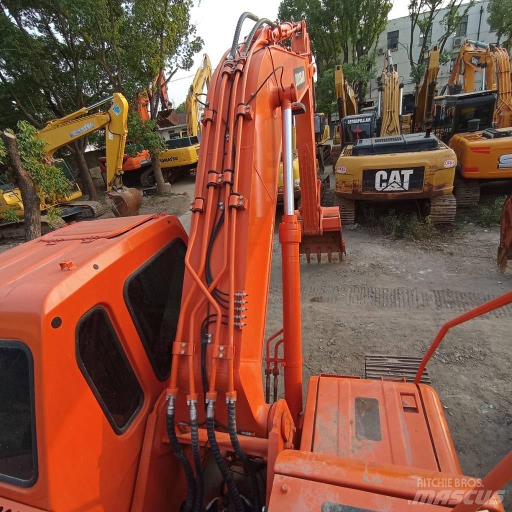 Doosan DH 220 LC-7 حفارات زحافة