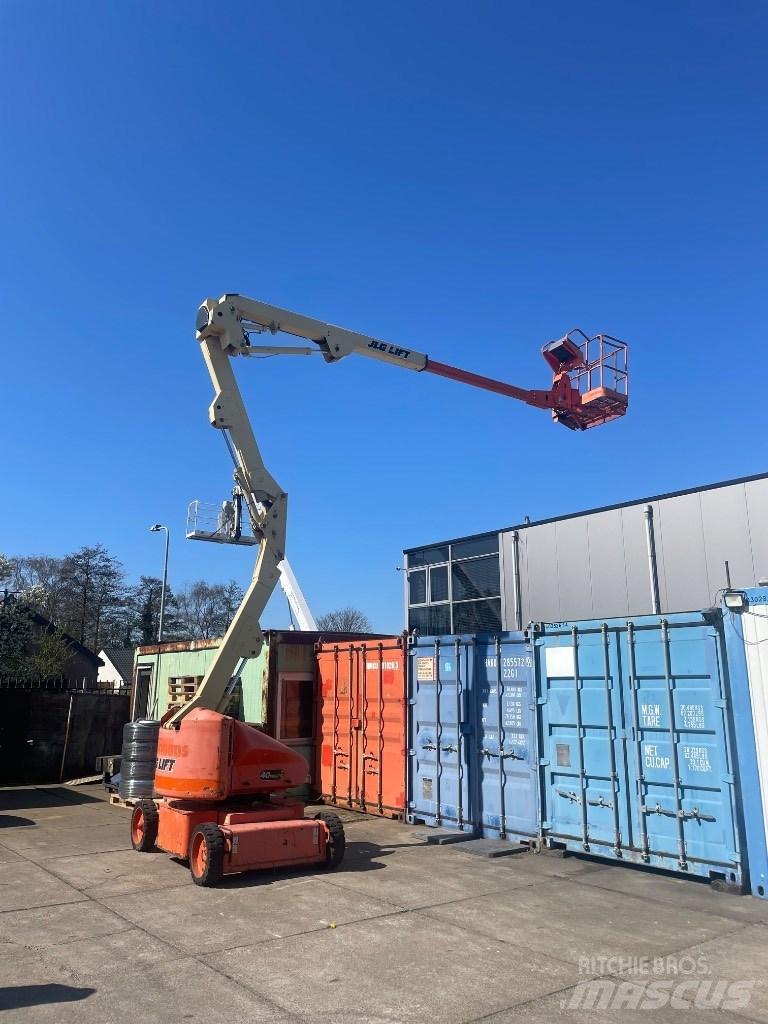 JLG N 40 E رافعات سلة مفصلية