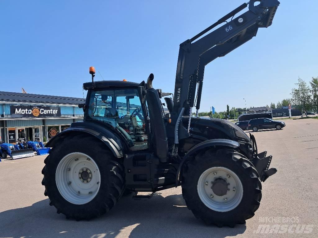 Valtra T174E Versu الجرارات
