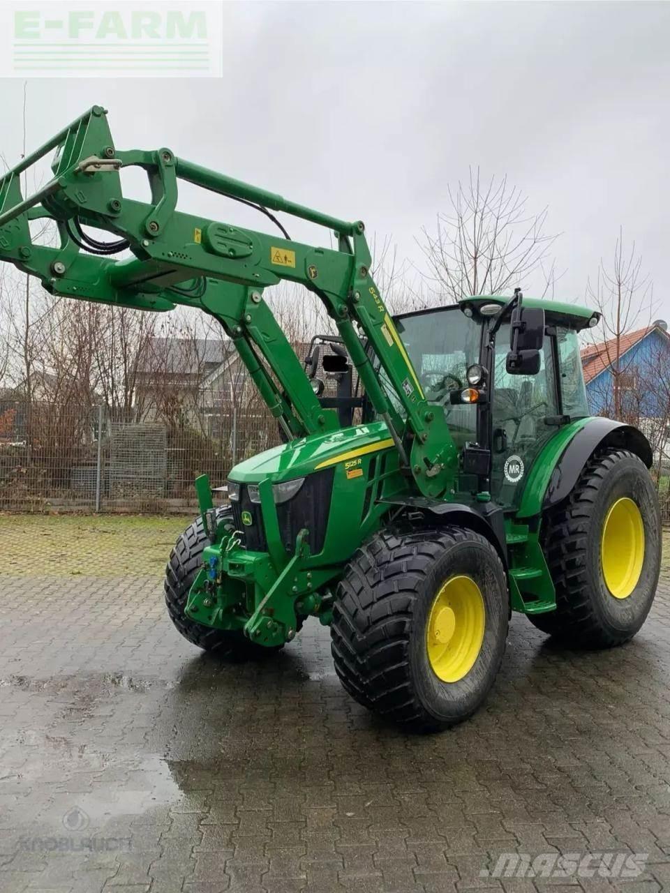 John Deere 5125r الجرارات