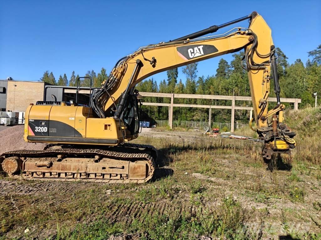 CAT 320 D LRR حفارات زحافة