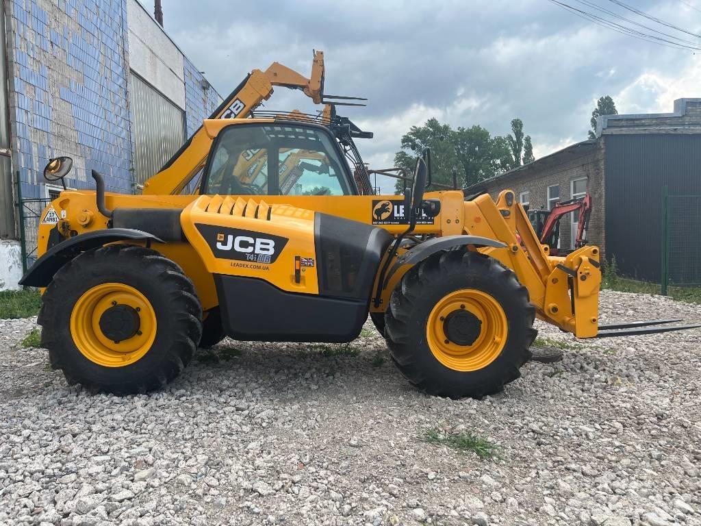 JCB 531-70 معدات مناولة لأغراض الزراعة