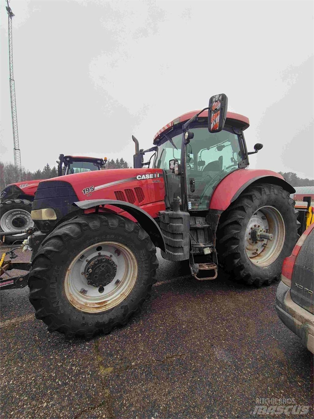 Case IH 195 CVX الجرارات