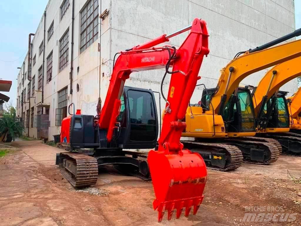 Hitachi Zaxis 70 حفارات زحافة