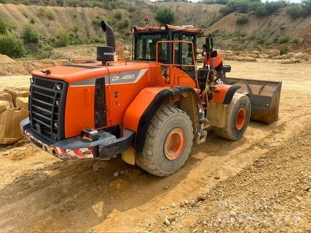 Doosan DL 450-5 لوادر بعجل
