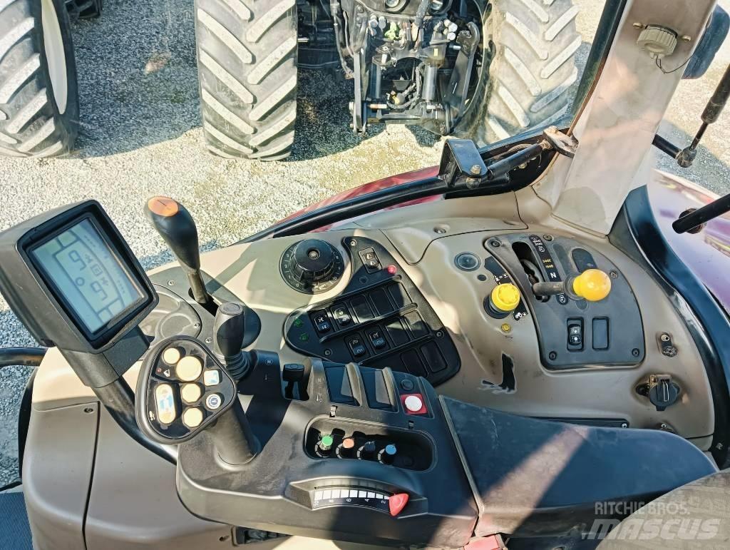 Case IH Maxxum 140 الجرارات