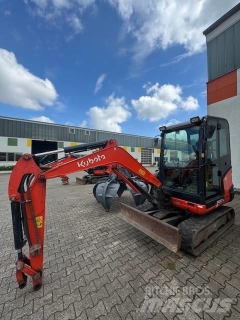 Kubota KX027-4 حفارات صغيرة أقل من 7 طن (حفارات صغيرة)