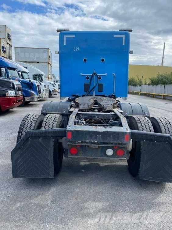 Peterbilt 579 وحدات الجر