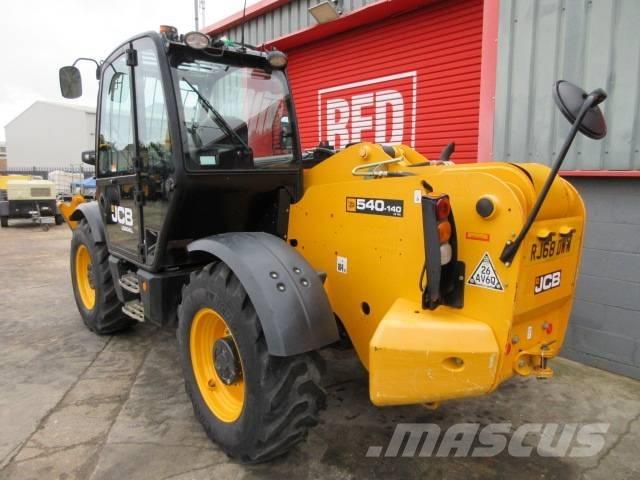 JCB 540-140 مناولات متداخلة