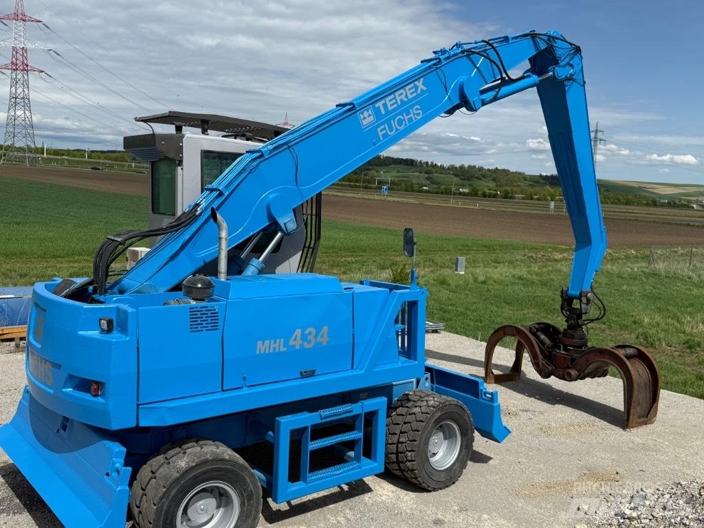 Fuchs MHL 434 مناولات المخلفات / مناولات صناعية