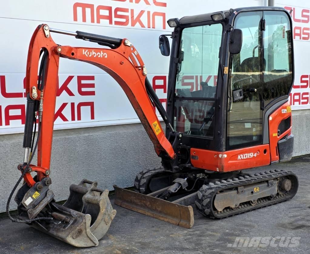 Kubota KX 019-4 حفارات صغيرة أقل من 7 طن (حفارات صغيرة)