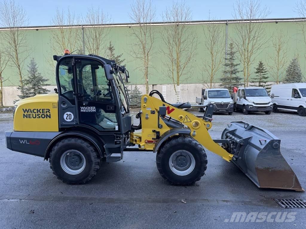 Wacker Neuson WL 60 لوادر بعجل