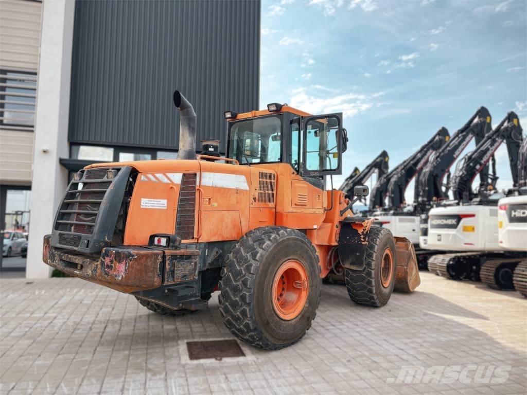 Doosan DL 300 لوادر بعجل