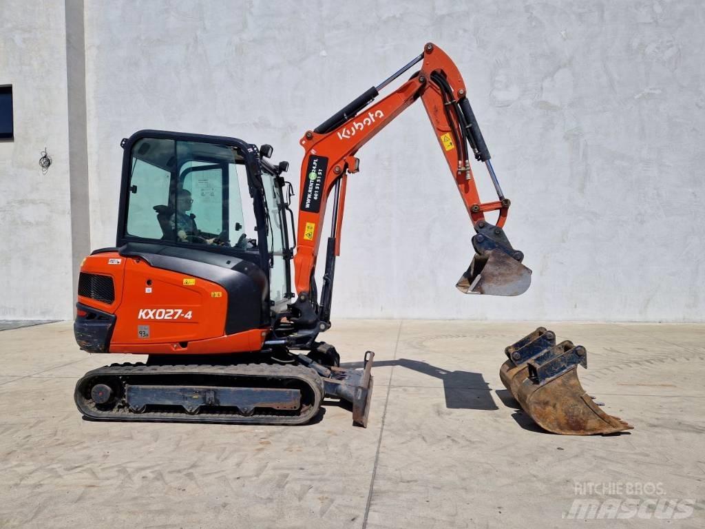 Kubota KX 027-4 M353 حفارات صغيرة أقل من 7 طن (حفارات صغيرة)