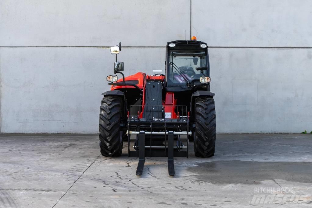 Manitou MT 735 مناولات متداخلة