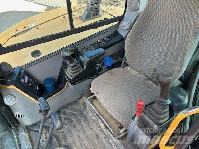 Volvo ECR 88 D حفارات زحافة