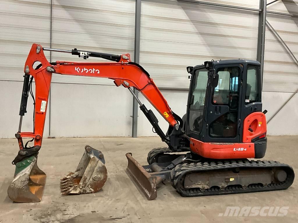 Kubota U 48-4 حفارات صغيرة أقل من 7 طن (حفارات صغيرة)