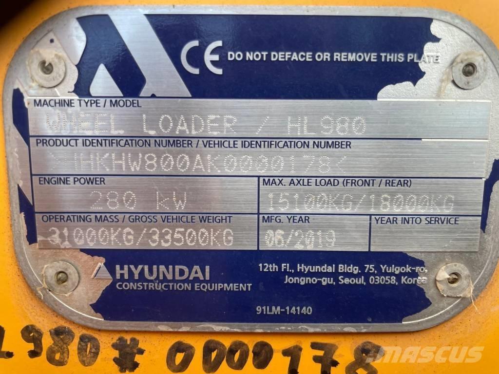 Hyundai HL 980 لوادر بعجل