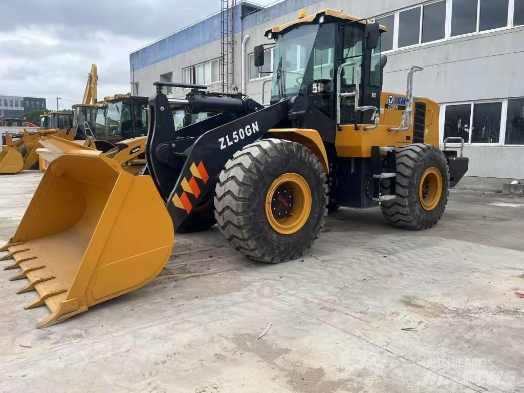 XCMG ZL 50 GN لوادر بعجل