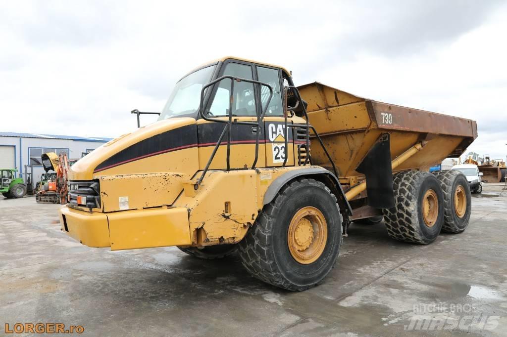 CAT 730 ساحبات مفصلية