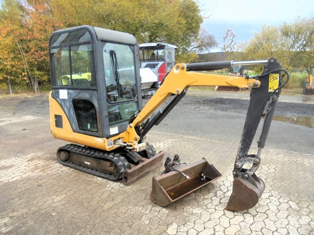 Bobcat 320 D حفارات صغيرة أقل من 7 طن (حفارات صغيرة)