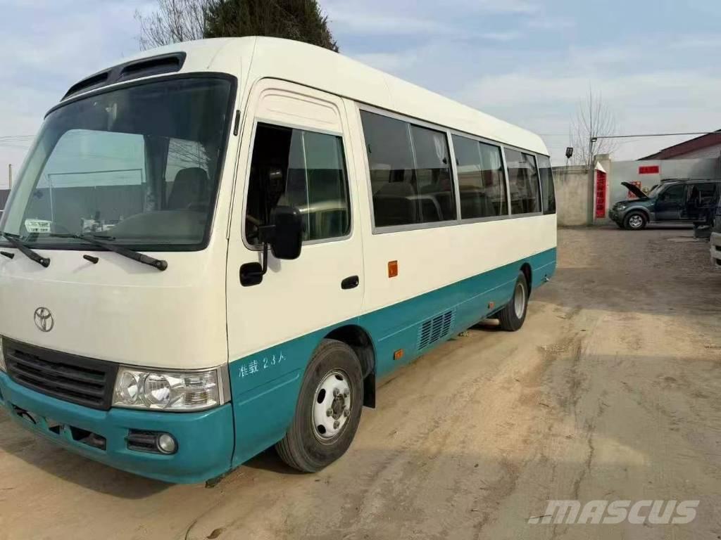 Toyota Coaster Bus حافلة صغيرة