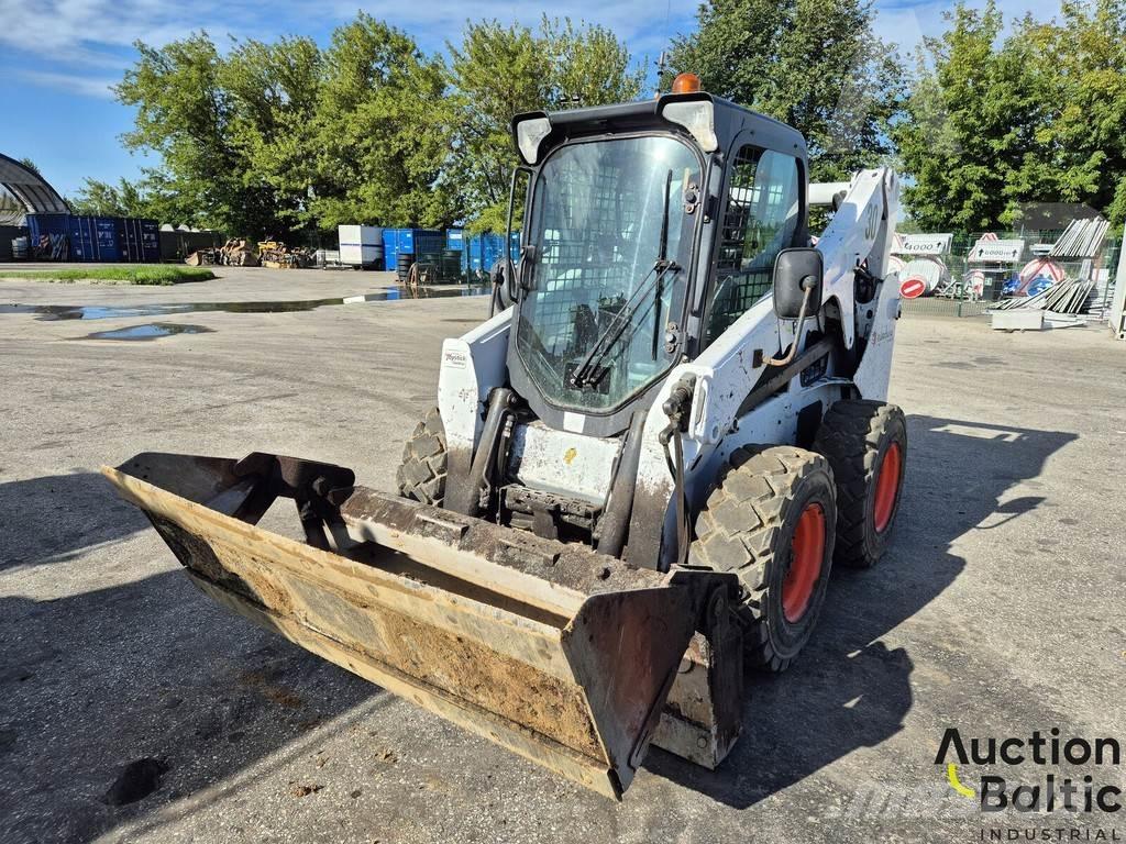 Bobcat S 650 لوادر انزلاقية التوجيه