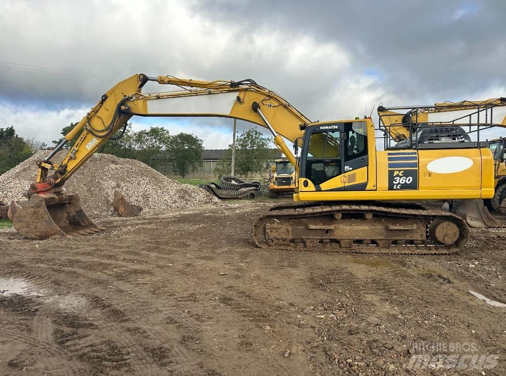 Komatsu PC 360 LC-11 حفارات زحافة