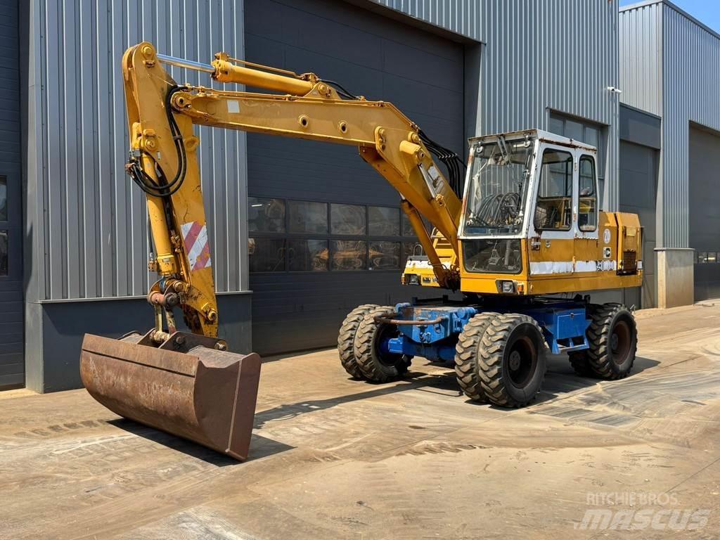 Liebherr A900C حفارات بعجل