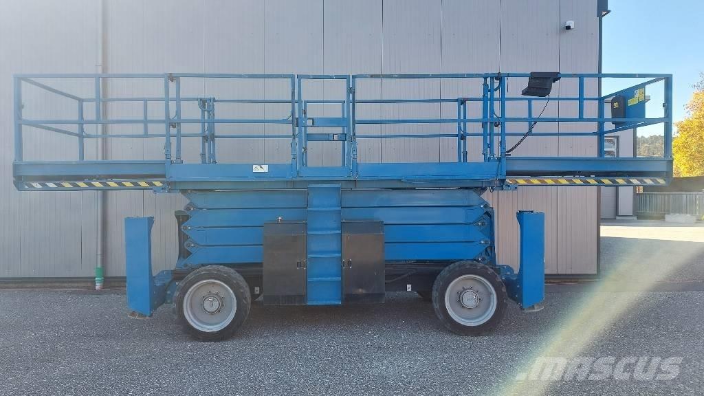 Genie GS 4390 RT رافعات مقصية الشكل