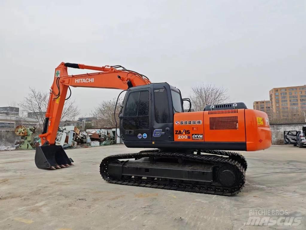 Hitachi ZX 200-6 حفارات زحافة