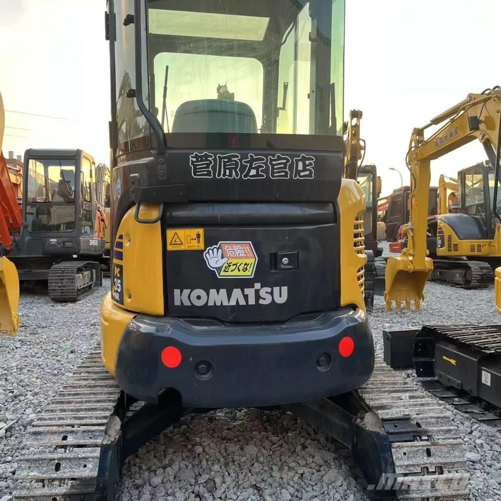 Komatsu PC 35 MR حفارات صغيرة أقل من 7 طن (حفارات صغيرة)
