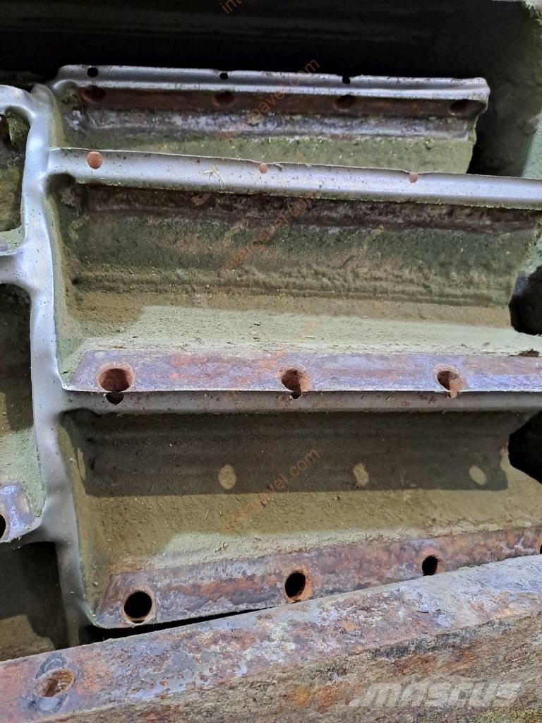 CLAAS Jaguar 850 علافات ذاتية الدفع