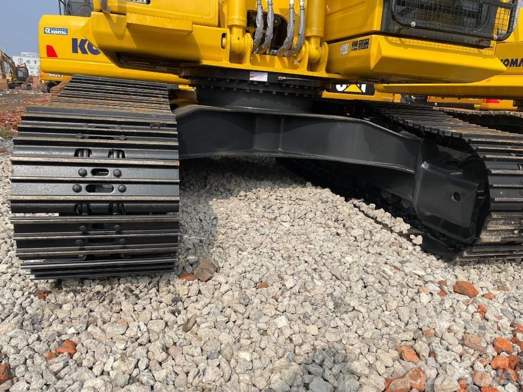 Komatsu PC 200 حفارات زحافة
