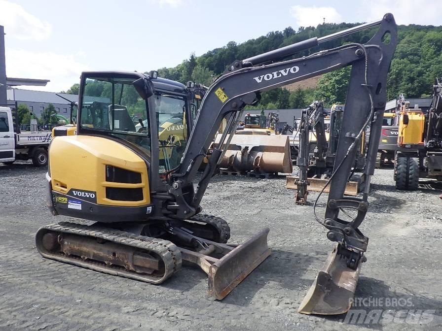 Volvo EC 35 D حفارات صغيرة أقل من 7 طن (حفارات صغيرة)