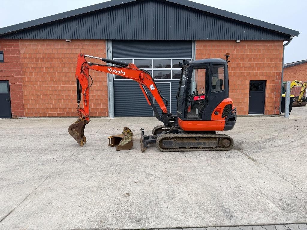 Kubota KX 101-3 A 2 حفارات صغيرة أقل من 7 طن (حفارات صغيرة)