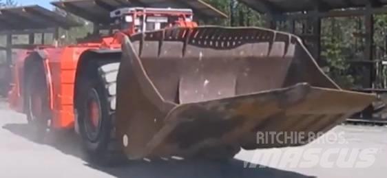 Sandvik LH 517 لوادر للعمل تحت سطح الأرض