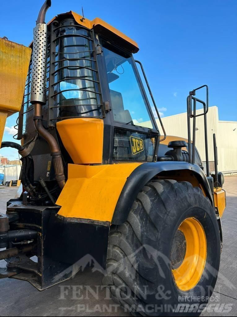 JCB 714 ساحبات مفصلية