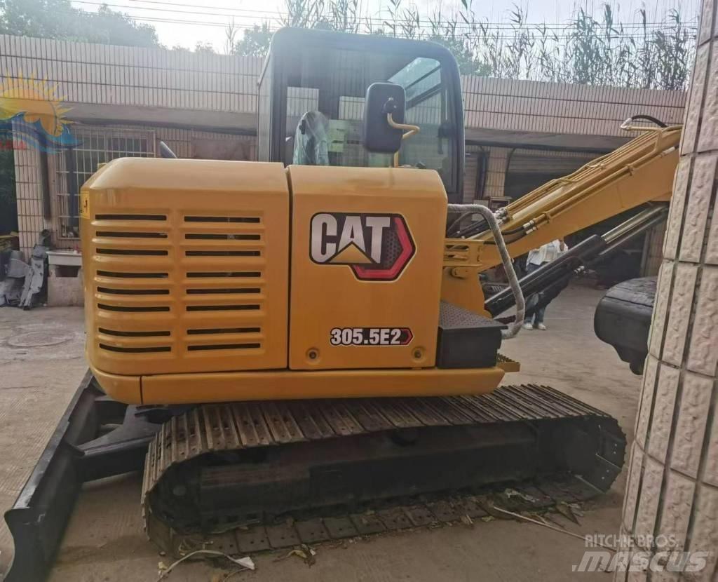 CAT 305.5 E2 حفارات صغيرة أقل من 7 طن (حفارات صغيرة)