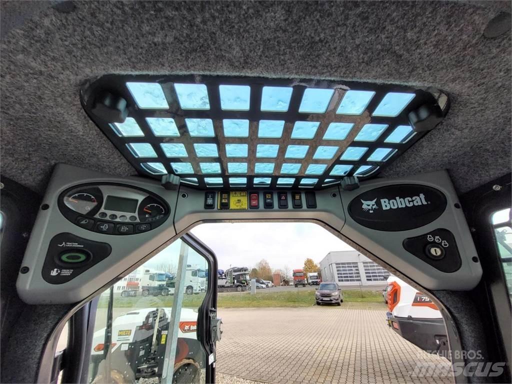 Bobcat S 100 لوادر بعجل