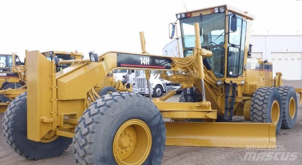 CAT 14 H معدات تمهيد الطرق