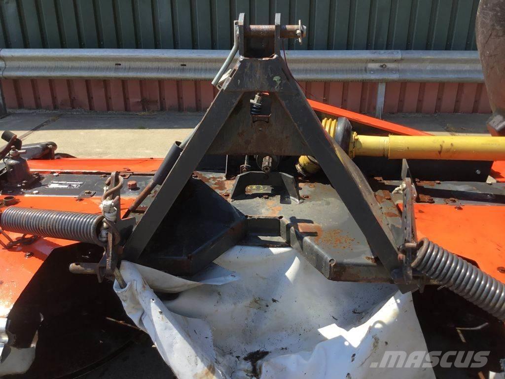 Kuhn 300 F جزازات