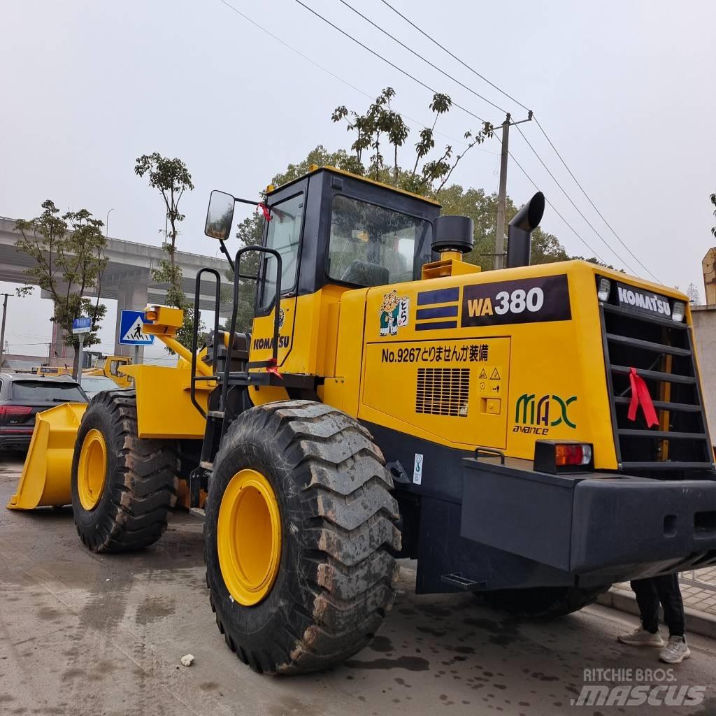 Komatsu WA 380-3 لوادر بعجل