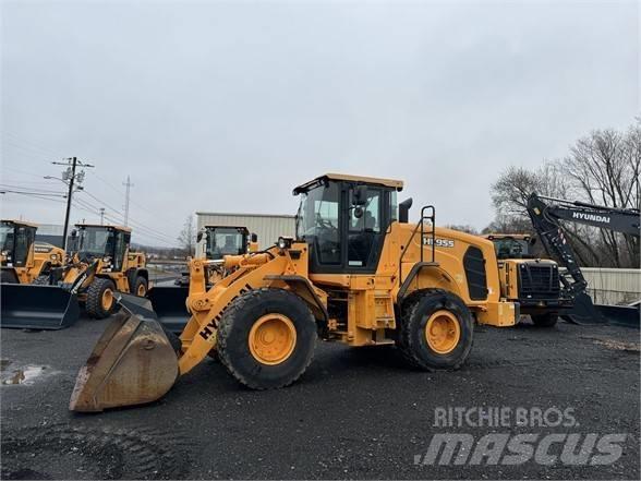 Hyundai HL 955 لوادر بعجل